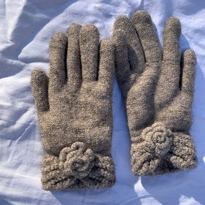 Alter’d State Gloves with Fur Never Worn